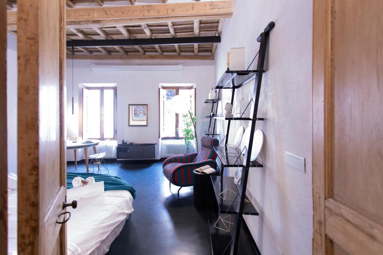 Greta Charming Suite In Trastevere Rome Exterior photo