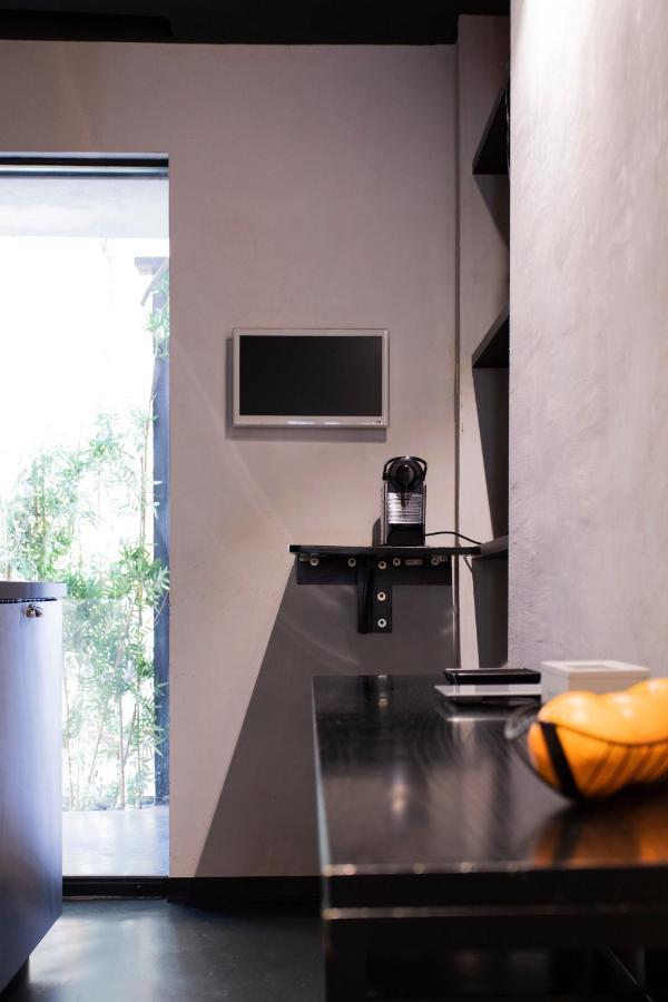 Greta Charming Suite In Trastevere Rome Exterior photo